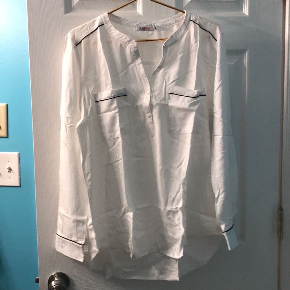 NEW!!! Off White long sleeve blouse